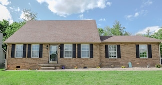 401 Cedar Ct, Winchester, KY 40391