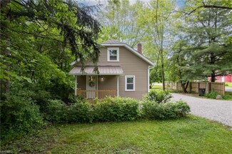 3785 S Cleveland Massillon Rd, Barberton, OH 44203