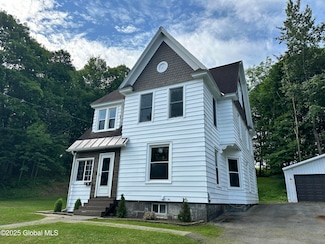 37 Highland Terrace, Gloversville, NY 12078