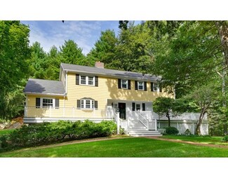 25 Cedar Hill Rd, Dover, MA 02030