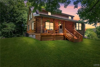 8426 Jericho Rd, Weedsport, NY 13166