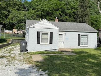 1702 N Broadway, Council Bluffs, IA 51503