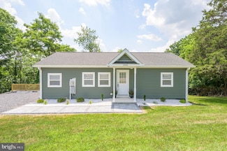 2968 Sulphur Springs Rd, Inwood, WV 25428