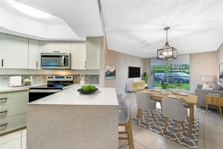 8215 Lake Dr Unit 101, Doral, FL 33166