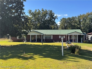 27183 State Highway 63, Hodgen, OK 74939