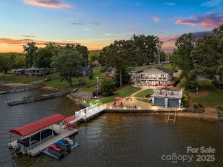 643 Lake Dr Unit 10, Lexington, NC 27292