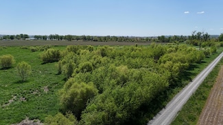 State Hwy T, Amazonia, MO 64421