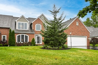 10649 N Hidden Reserve Cir, Mequon, WI 53092