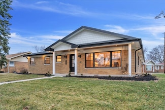 328 Catalpa Ave, Itasca, IL 60143