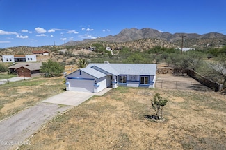 1423 Liga Ct, Rio Rico, AZ 85648