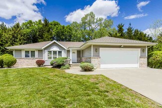 601 Dehoff Dr, Manhattan, KS 66502