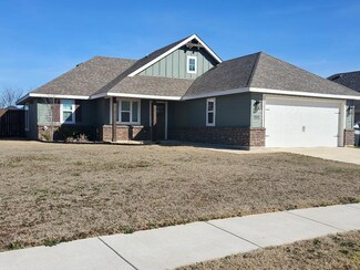 115 Mustang Dr, Callisburg, TX 76240