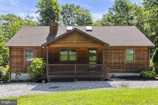 61 Key Oak Ln, Berkeley Springs, WV 25411