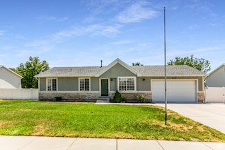 231 Amanda Lynn Ln, Midvale, UT 84047