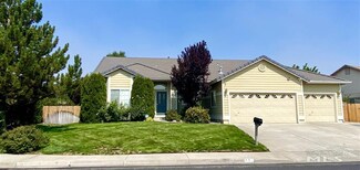 901 S University Park Loop, Reno, NV 89512