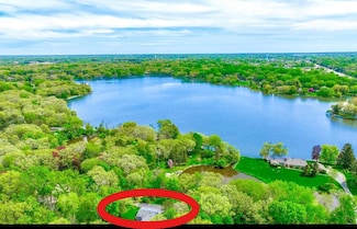5 W Shore Rd, Saint Paul, MN 55127