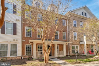 41994 Blue Flag Terrace Unit 45, Stone Ridge, VA 20105