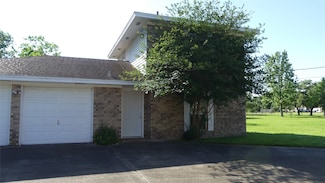 15606 Santa fe Dr, Santa Fe, TX 77517