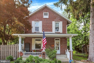 3104 Hillside St, Harrisburg, PA 17109