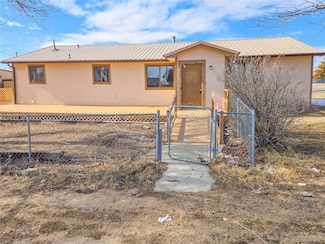 722 6th St, Hugo, CO 80821
