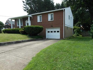 132 Rachel St, Springdale, PA 15144