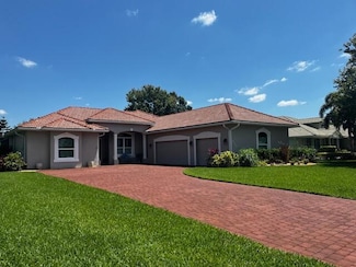 9522 Shadow Ln, Fort Pierce, FL 34951