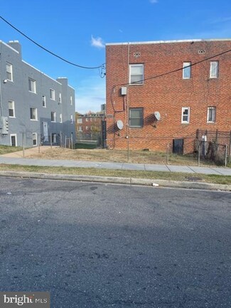 4248 6th St SE, Washington, DC 20032