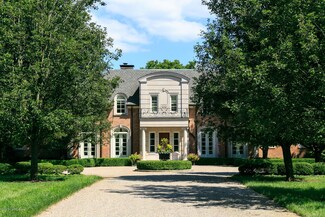 3611 Woodside Place, Glenview, KY 40025