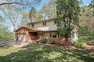 2307 Stillwater Ave E, Saint Paul, MN 55119