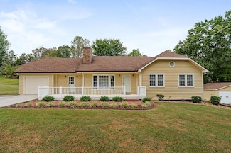 1570 W Main St, Livingston, TN 38570