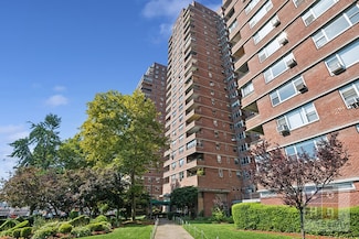 457 Fdr Dr Unit A1405, New York, NY 10002