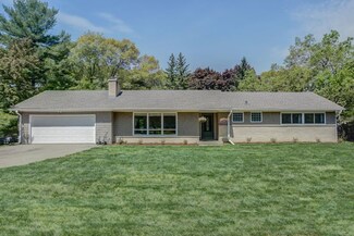 1618 Laurel Crest, Madison, WI 53705