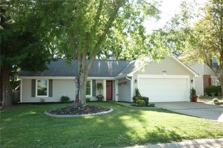 1662 Rogers Cir, Indianapolis, IN 46214