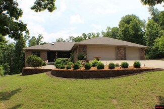 287 Howard Creek Rd, Midway, AR 72651