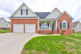 200 Hunting Ridge Cir, Rock Spring, GA 30739