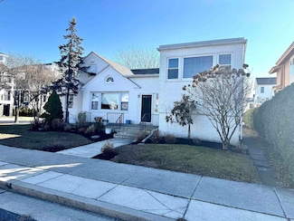 2912 Winchester Ave, Longport, NJ 08403