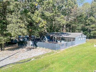 85 Arrowhead Rd, Eddyville, KY 42038