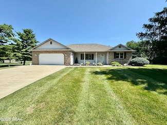 4736 Amaryllis St, Lima, OH 45807