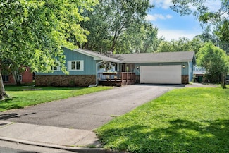 9959 Ibis St NW, Coon Rapids, MN 55433