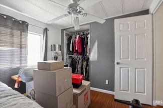 5304 Silver Creek Rd, Bakersfield, CA 93313