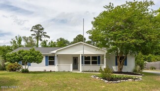 130 W Brandywine Cir, Wilmington, NC 28411
