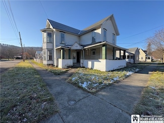 13 W Greenwood St, Andover, NY 14806