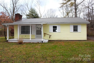 4 Morgan Cove Rd, Candler, NC 28715