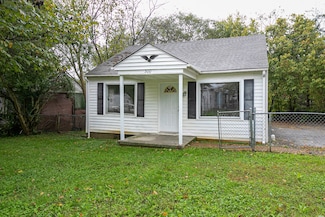 300 E Highland Dr, Columbia, TN 38401