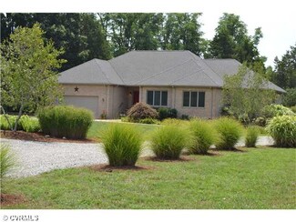 13501 Butlers Rd, Amelia Court House, VA 23002