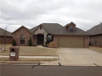 439 Oregon Trail, Edmond, OK 73003