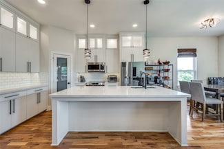 315 Delatorre St, Trenton, TX 75490