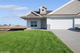 2559 Bluegrass St, Marion, IA 52302
