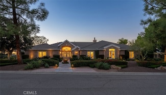 6872 Chartwell Dr, Riverside, CA 92506