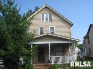 2729 7th Ave, Rock Island, IL 61201